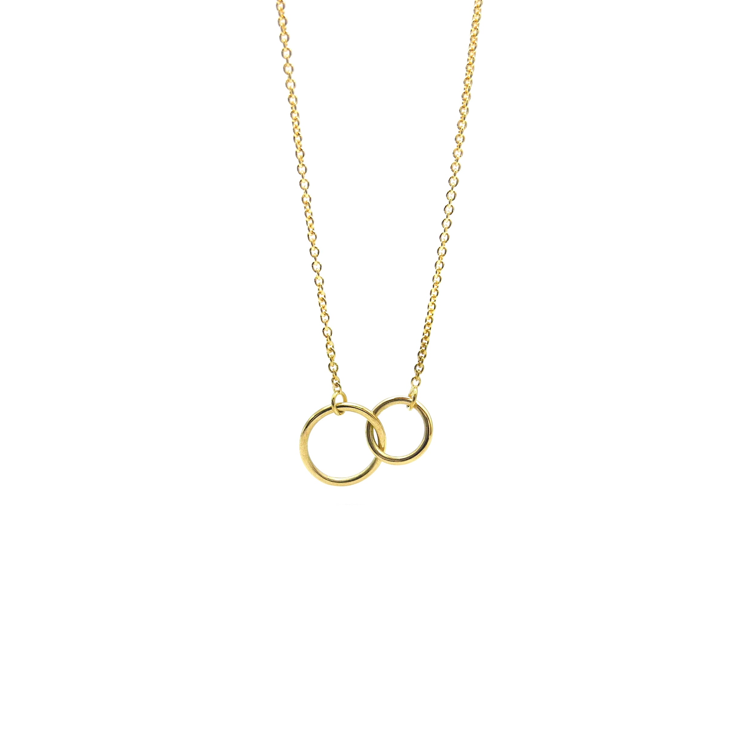 goldene Kette mit zwei Ringen