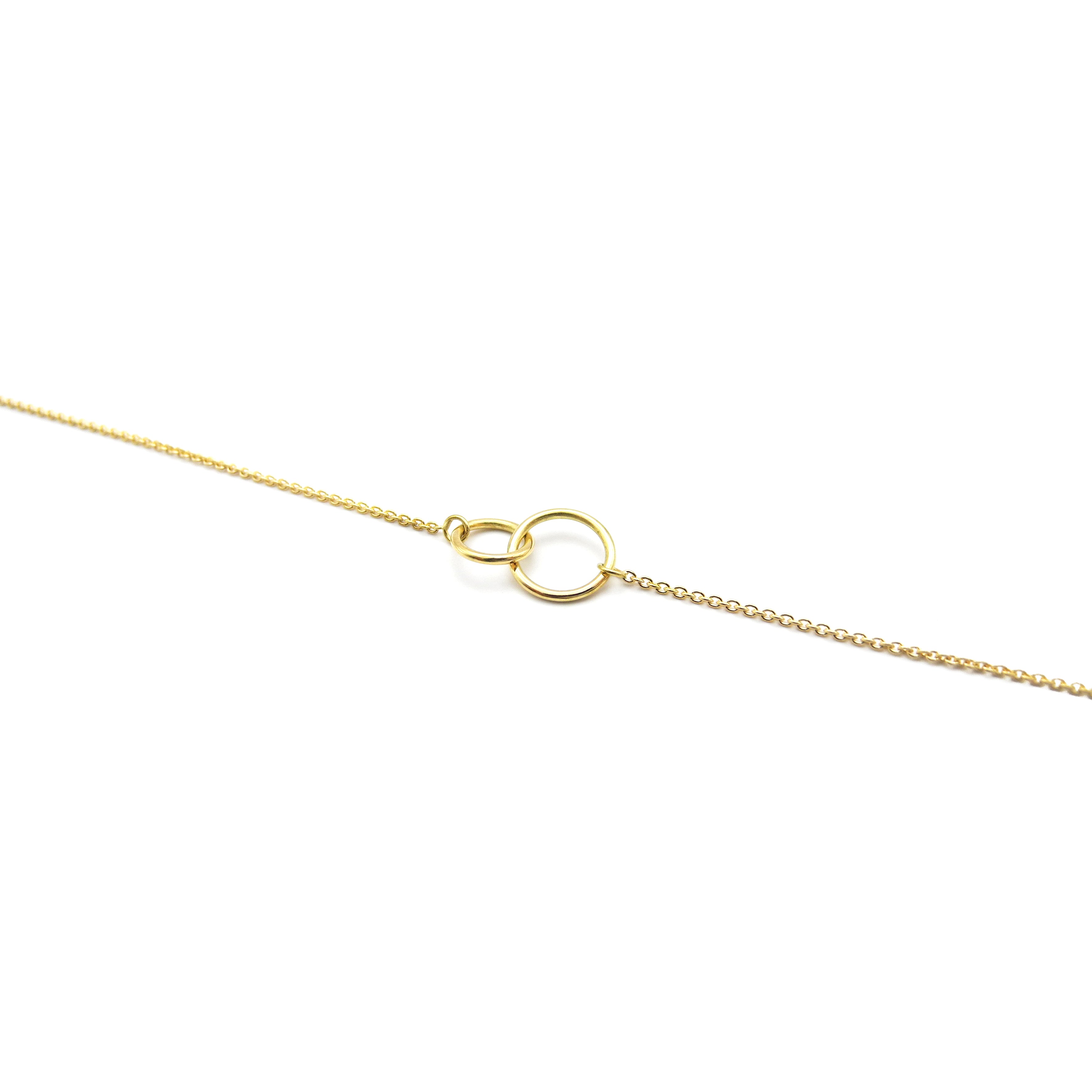 goldene Kette mit zwei Ringen