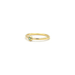 Lade das Bild in den Galerie-Viewer, Goldring mit Smaragd in weicher Fassung
