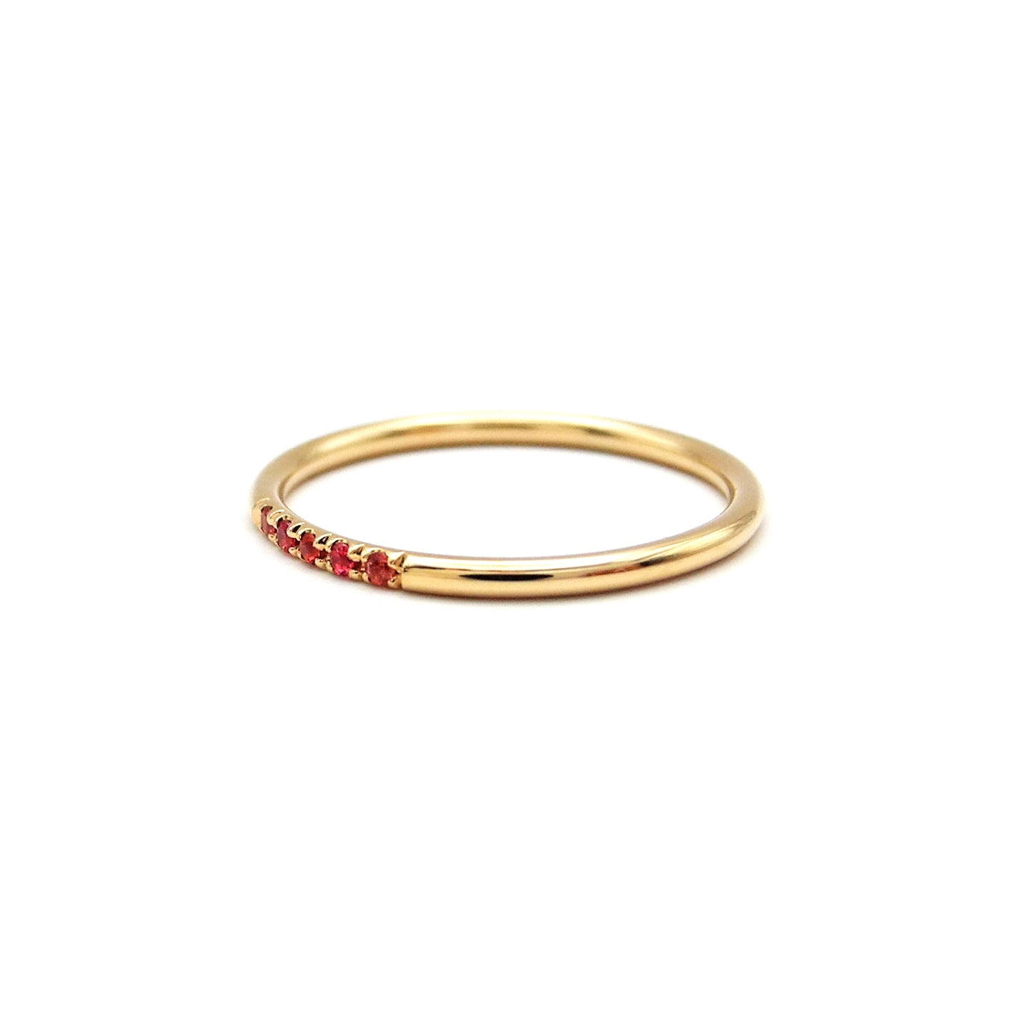 roter Saphirgoldring