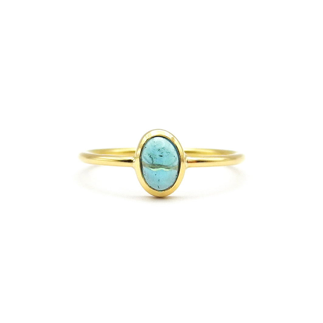 Goldring mit blauem Turmalin
