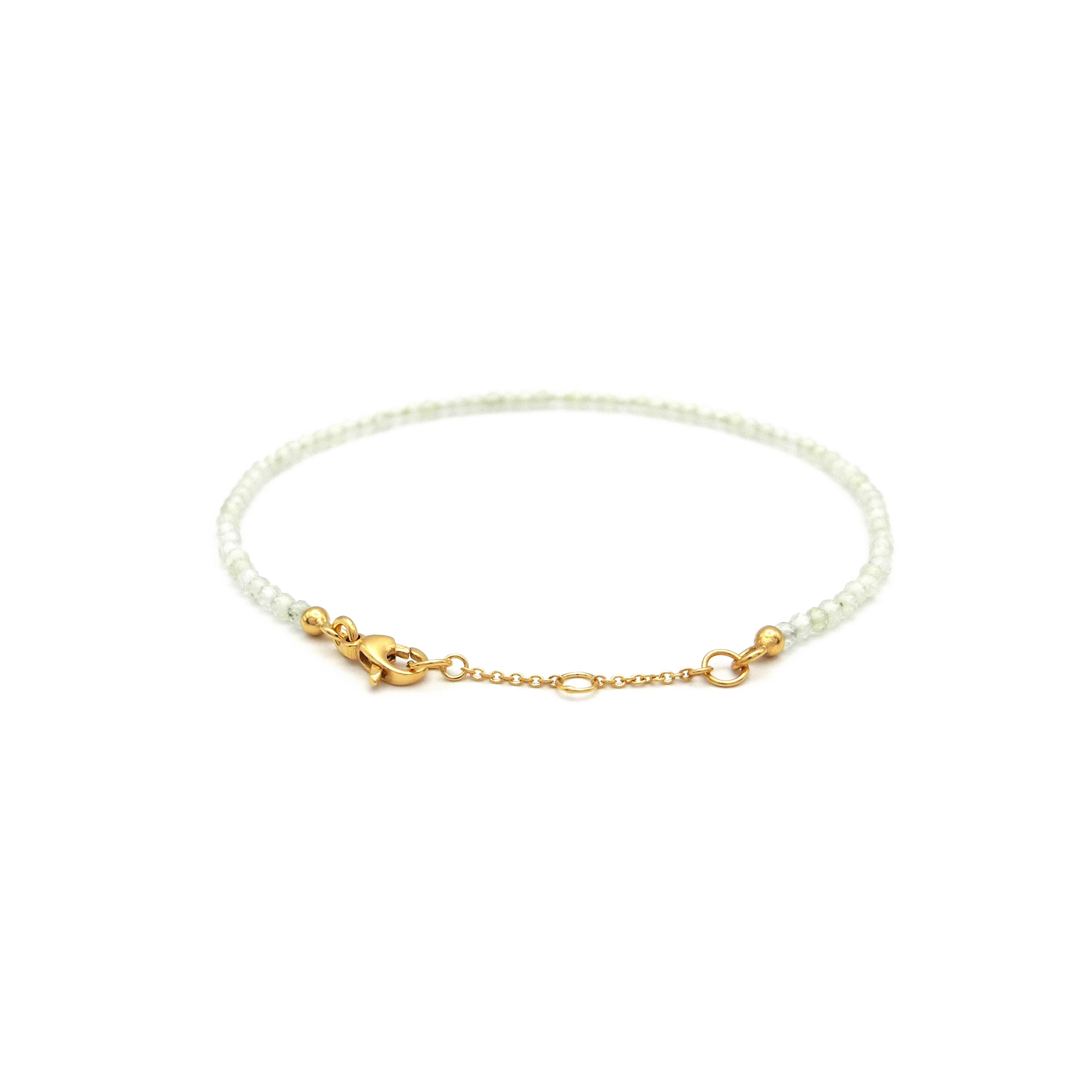 facettiertes Prehnitarmband goldfarben