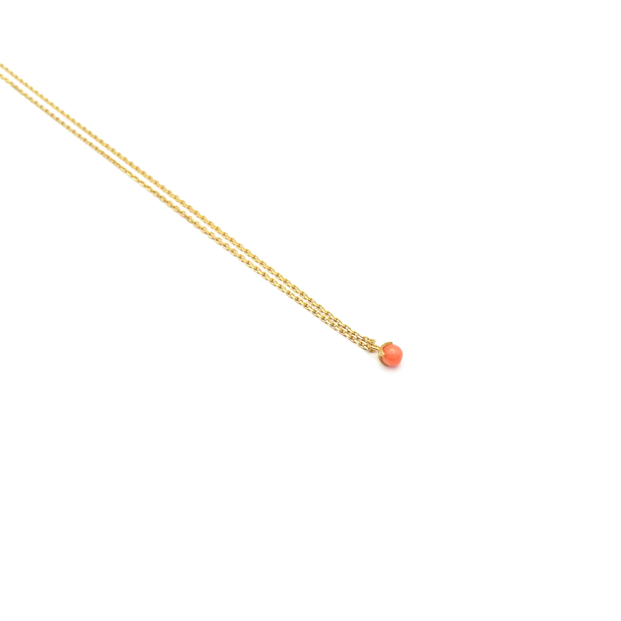 goldene Kette mit rosa Koralle