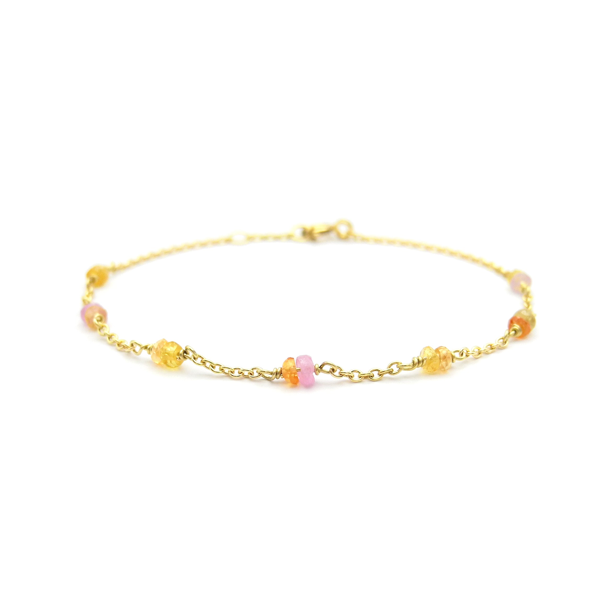 Goldarmband mit Saphiren